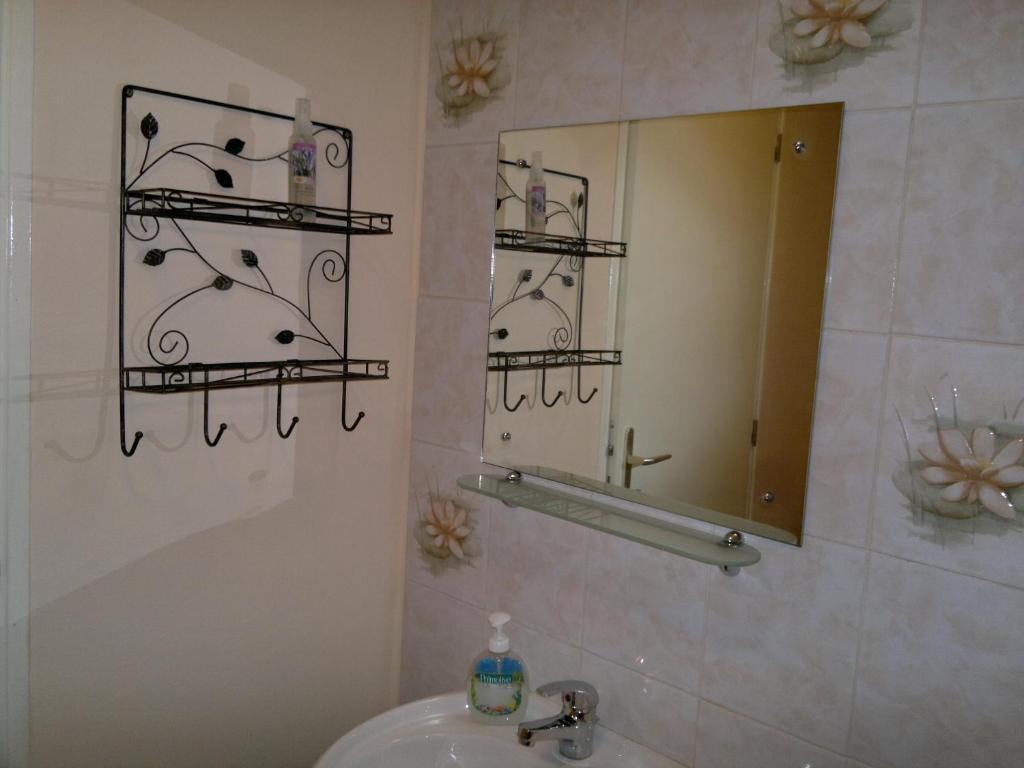 La Maison Jaune Bed and Breakfast Bouresse Εξωτερικό φωτογραφία